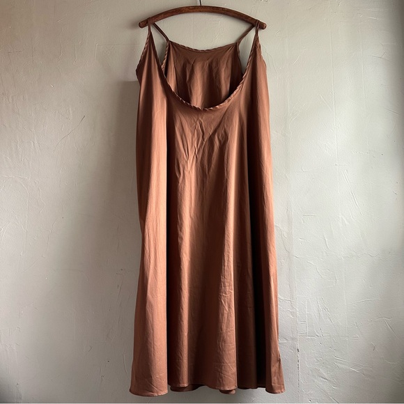 Minimal cotton lightweight sundress - Picture 7 of 7